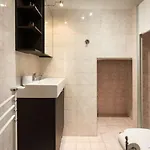 Keys Of Italy - Guantomono 15 - Monolocale Conveniente E Centralissimo *