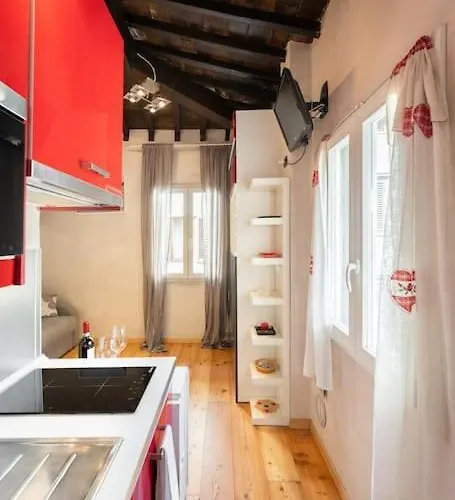 Keys Of Italy - Guantomono 15 - Monolocale Conveniente E Centralissimo Apartament