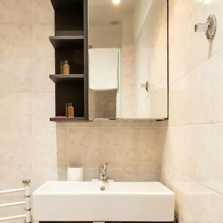 Keys Of Italy - Guantomono 15 - Monolocale Conveniente E Centralissimo Apartment